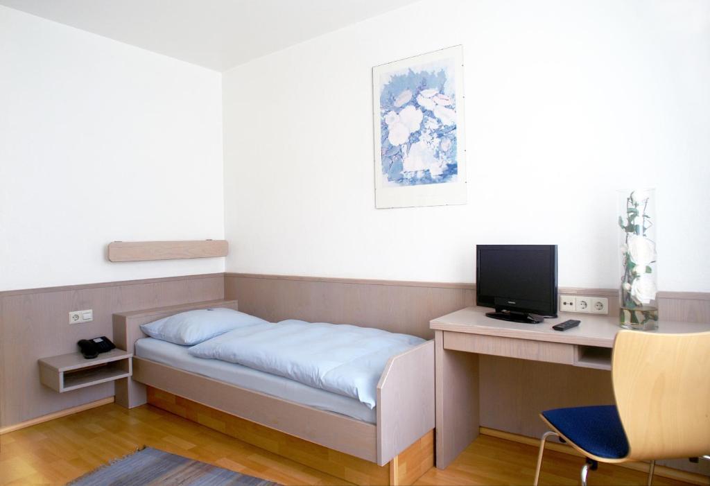 City Hotel Карлсруе Екстериор снимка